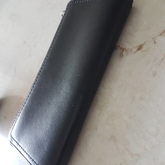 Coach Legacy Slim Zip Wallet Black Glove Leather Excellent Condition! - Picture 3 of 5